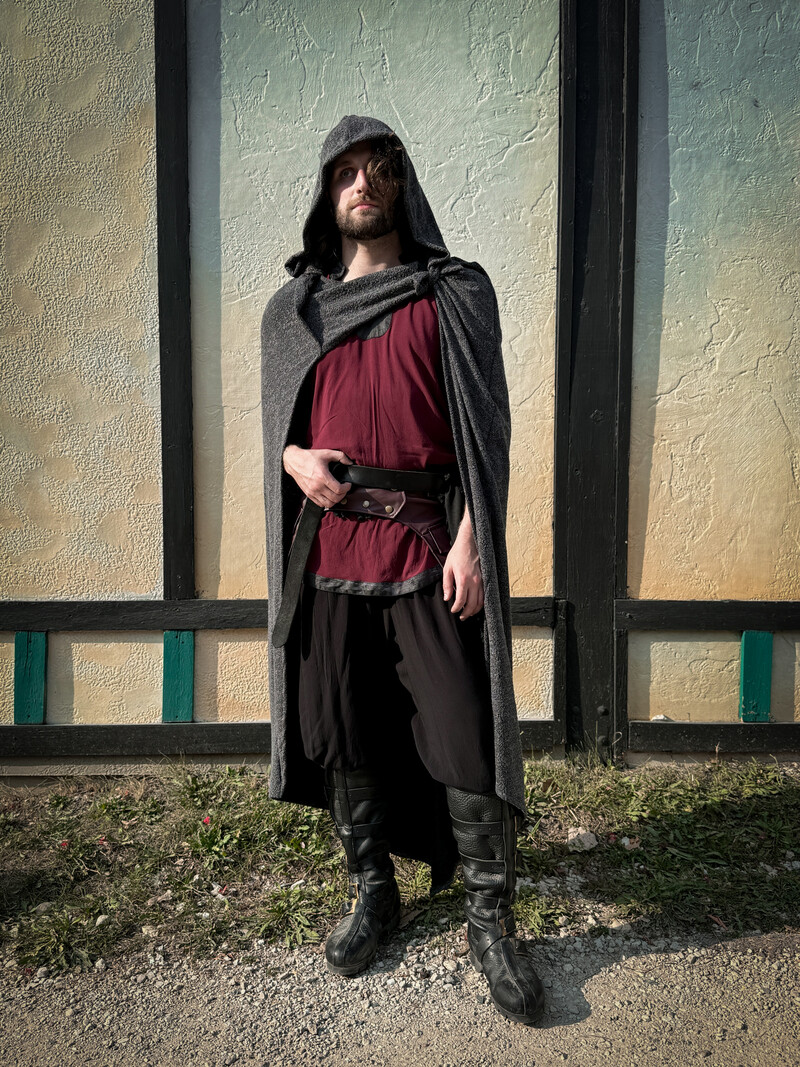 Convertible Cape: Knit Grey Stone