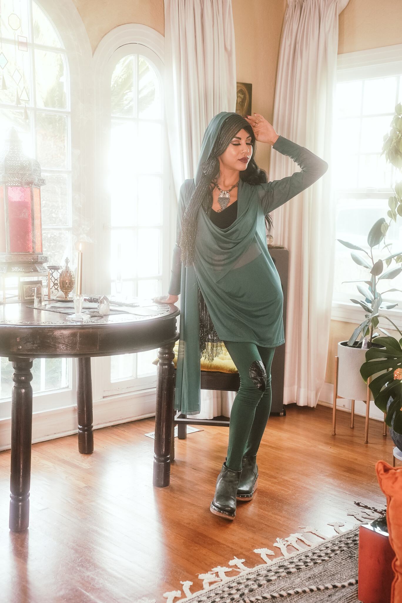 Hooded Mantle Wrap: Mesh + Clover