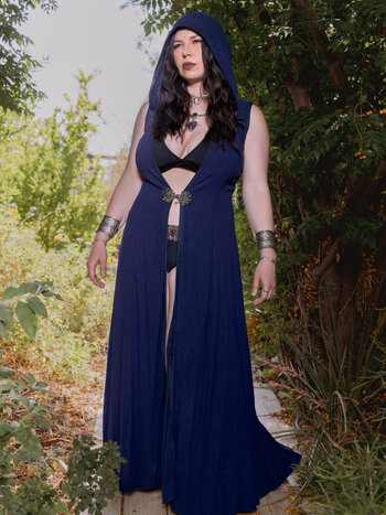 The Avalon Vest with Hood