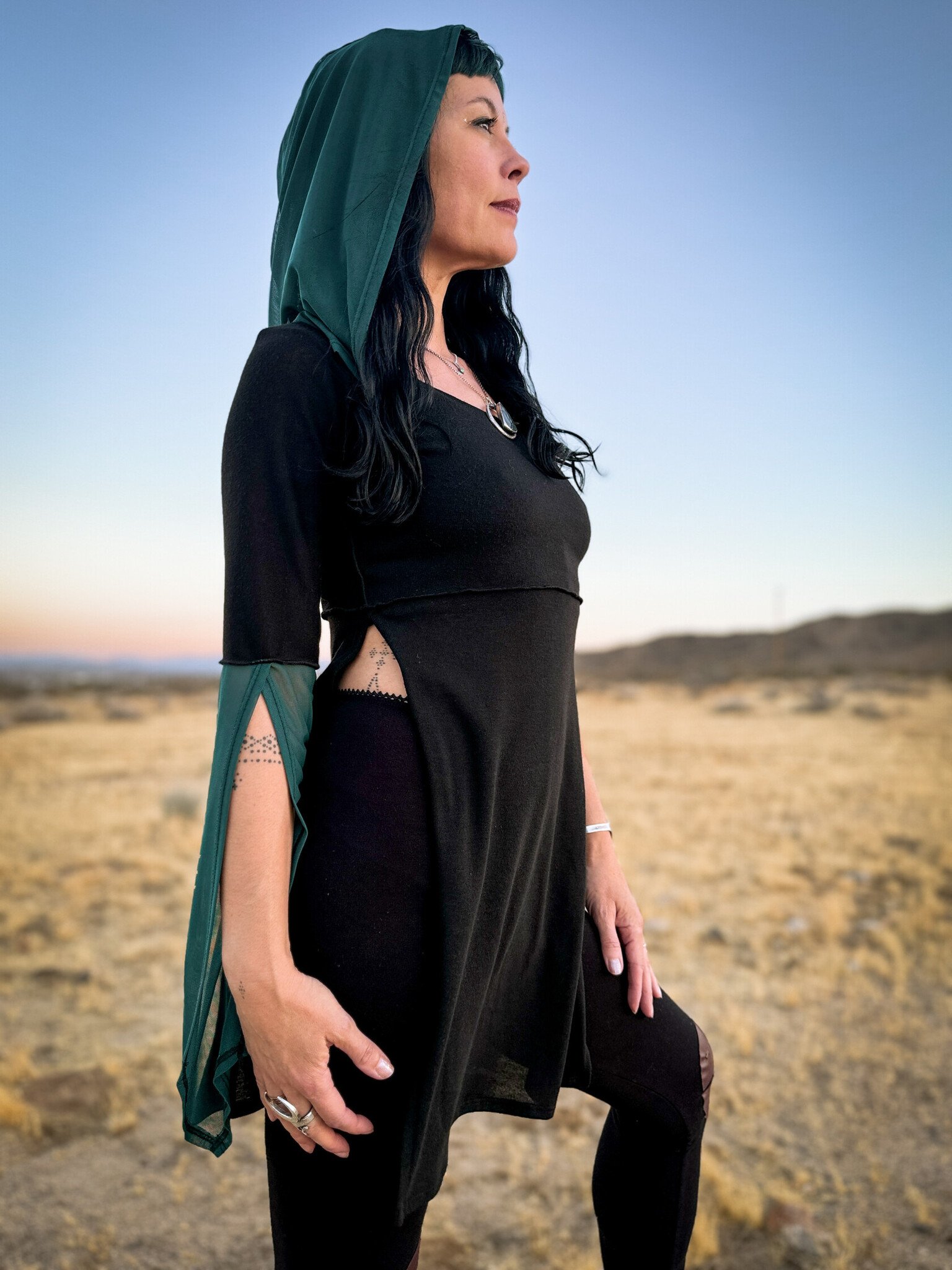 Hooded Tunic Top: Contrast Black/Clover