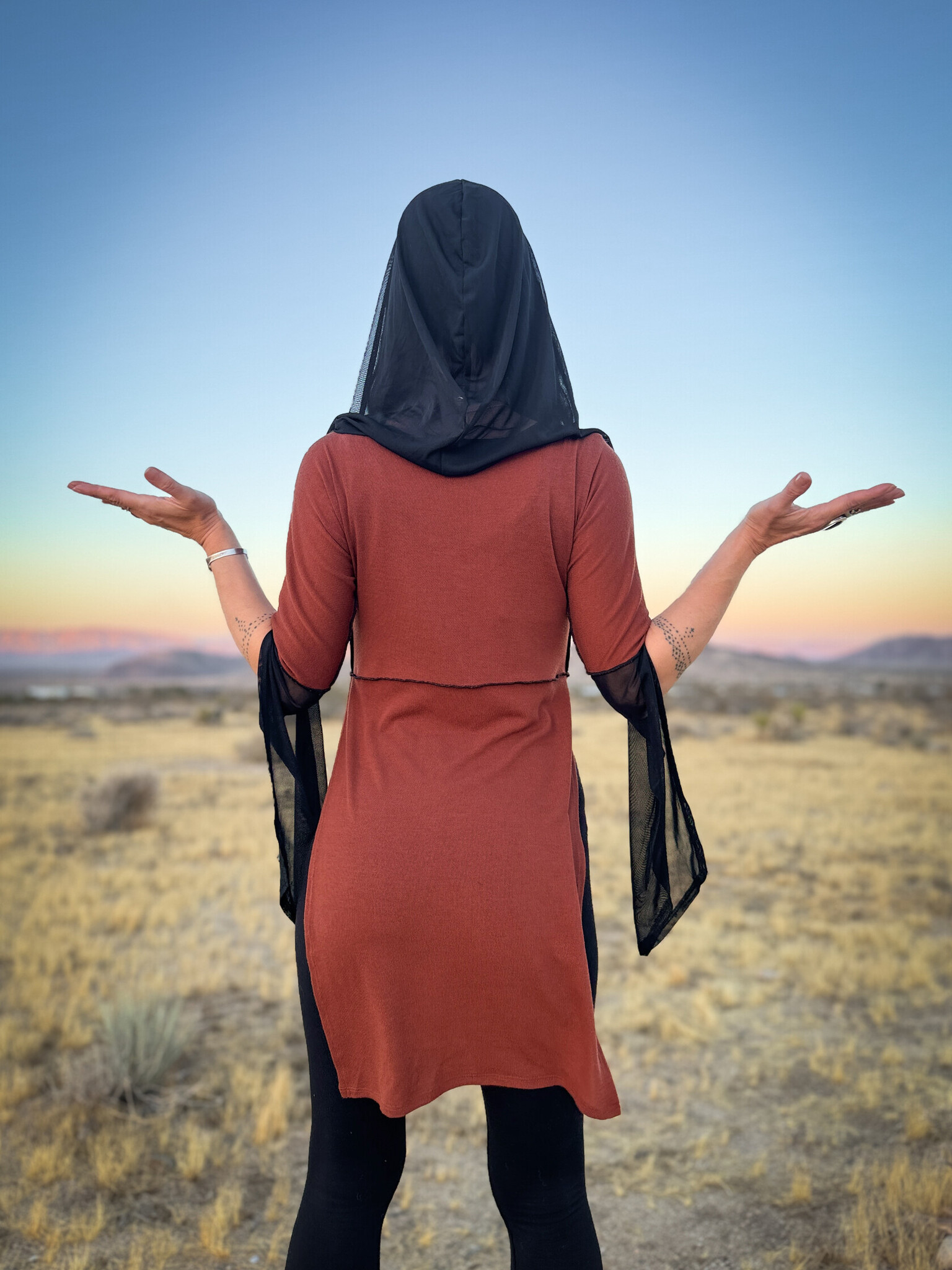 Hooded Tunic Top: Contrast Mocha/Black