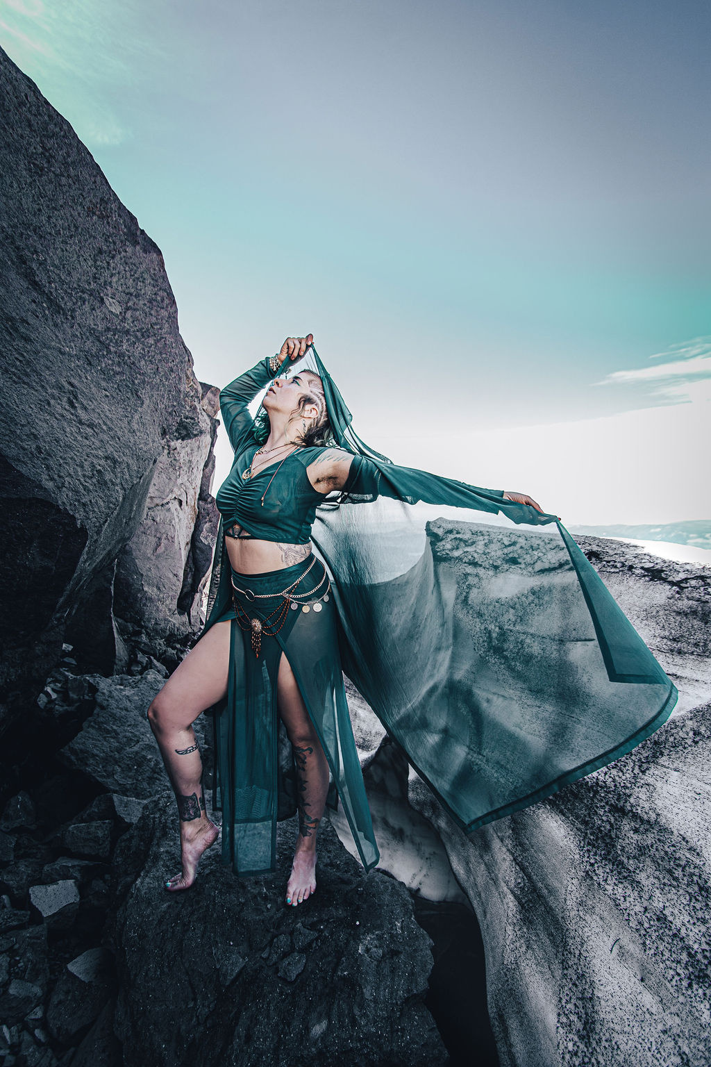 Pyramid Crop Top : Mesh