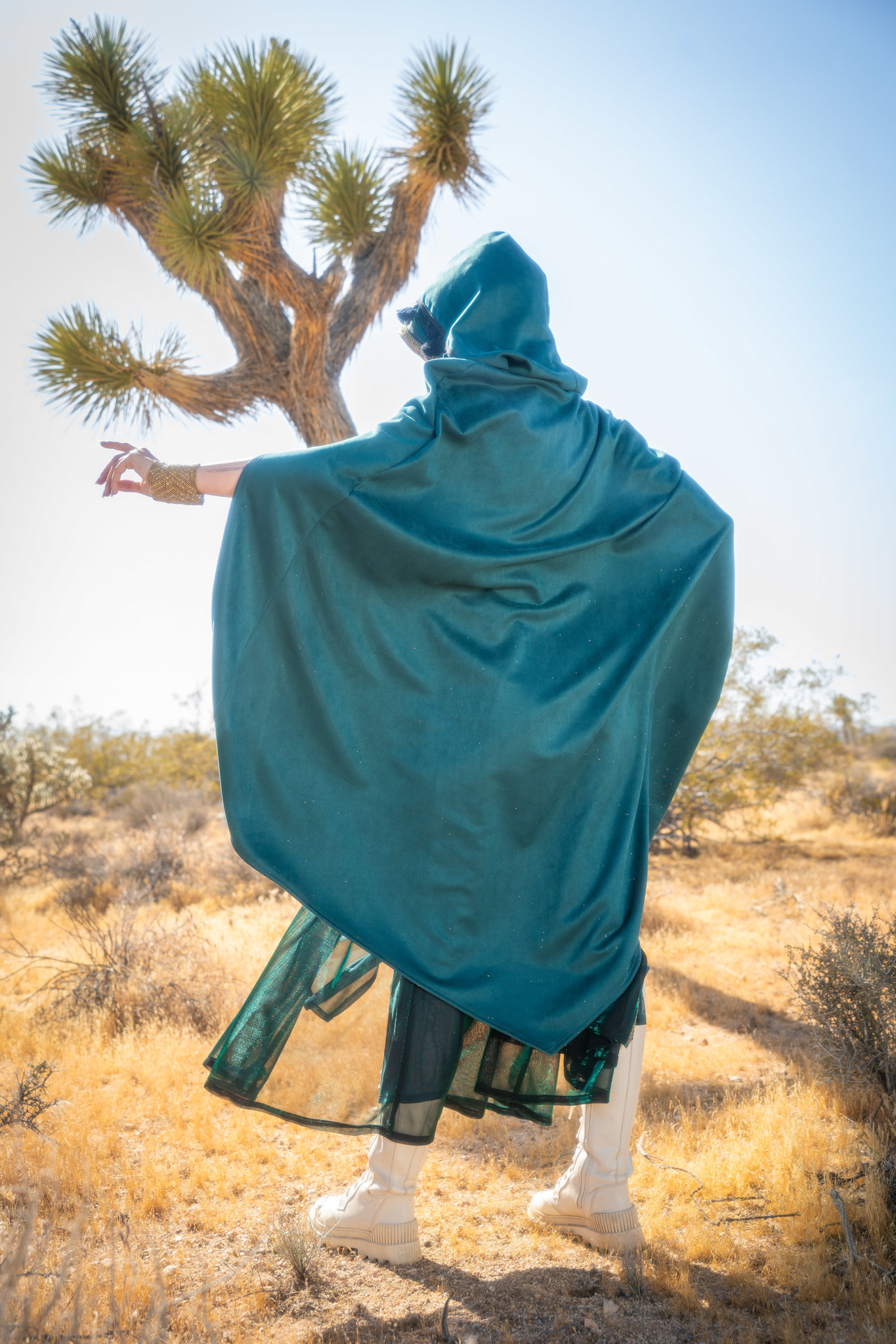 Convertible Cape : Techno Suede Teal