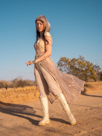 Sorceress Duster : LightWeight RoseQuartz