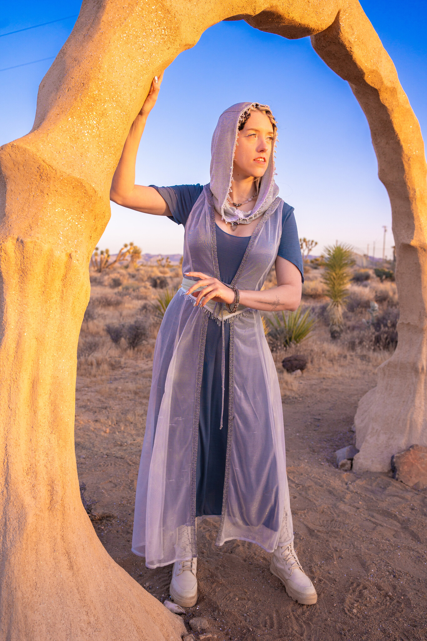 Sorceress Duster : LightWeight MoonStone