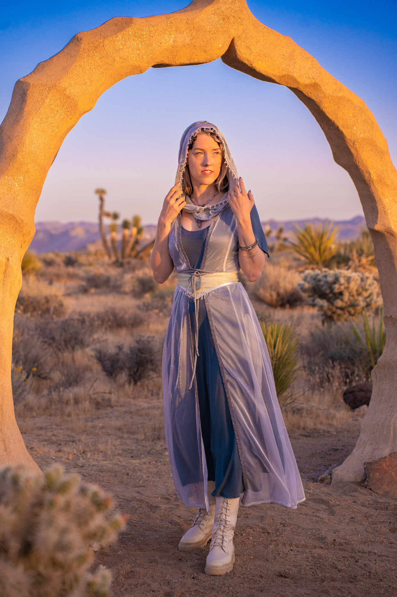 Sorceress Duster : LightWeight MoonStone