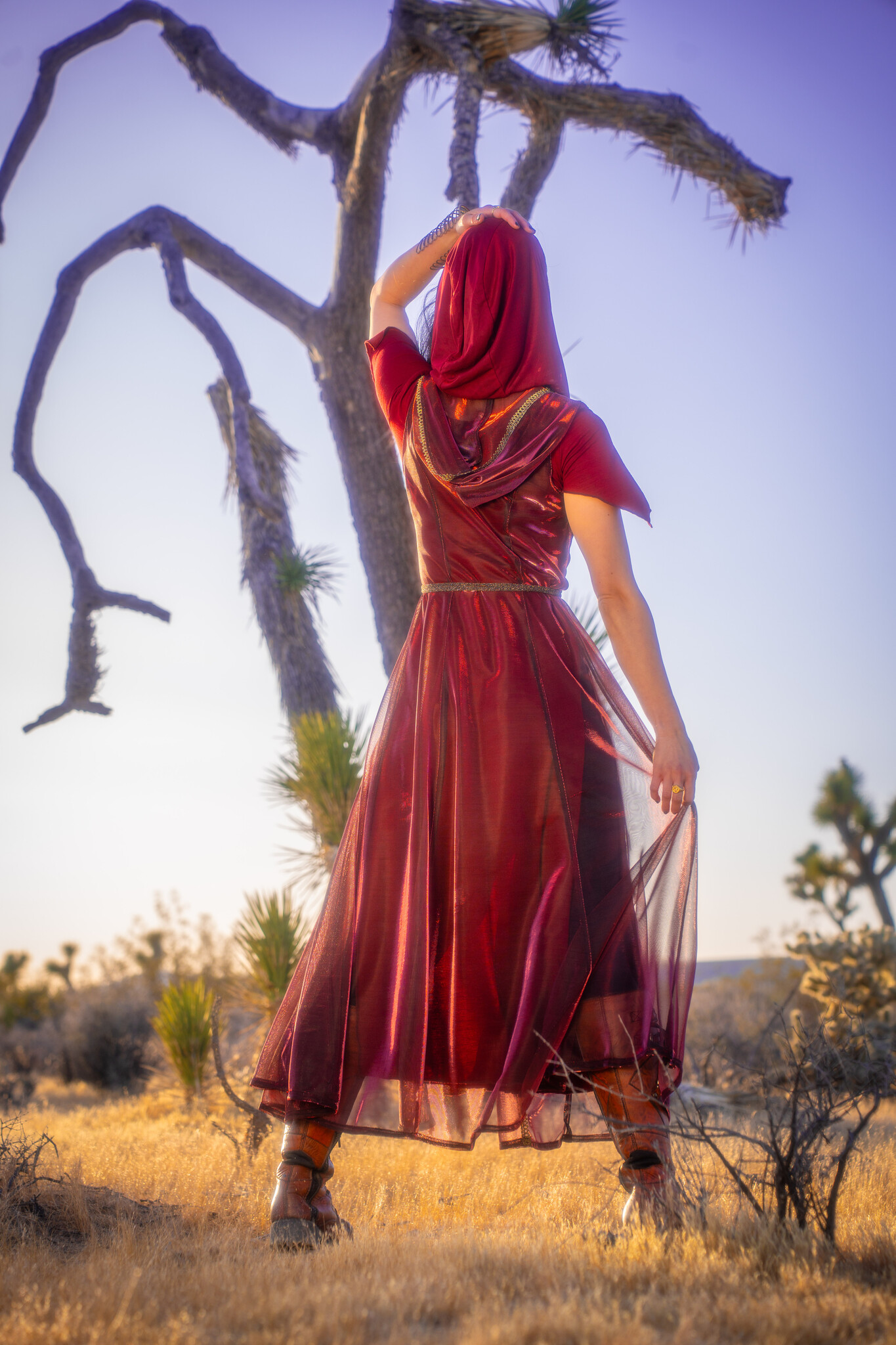 Sorceress Duster : LightWeight BloodMoon