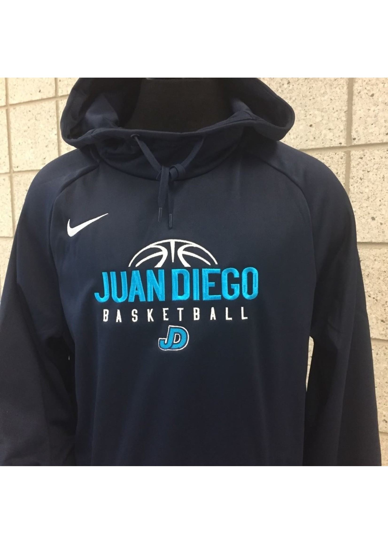 NON-UNIFORM Nike Therma Basketball Hoodie. unisex