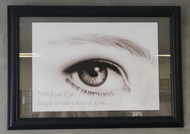 ARTIST CORNER FRAMED EYE SINGLE 16 X 20