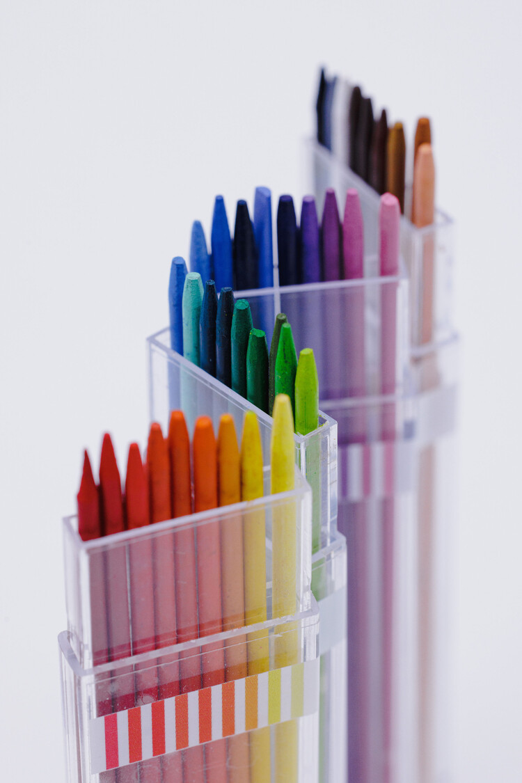 With Lead Holder & 2mm Lead Refill Sets – Graphite & Color Kits