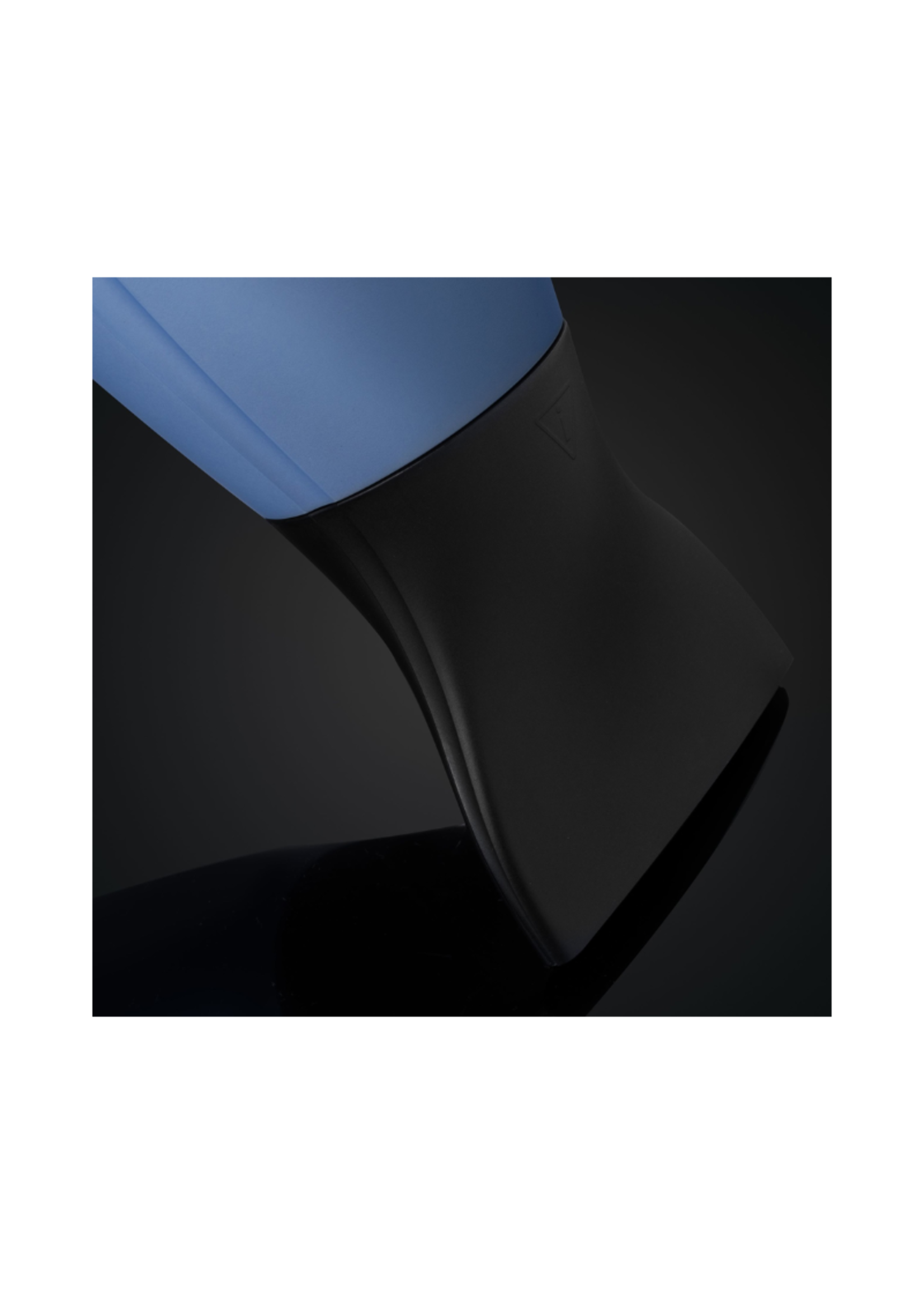 GHD GHD Xmas 2024 Iced Luxe Collection Helios Hairdryer In Icy Blue Limited Edition