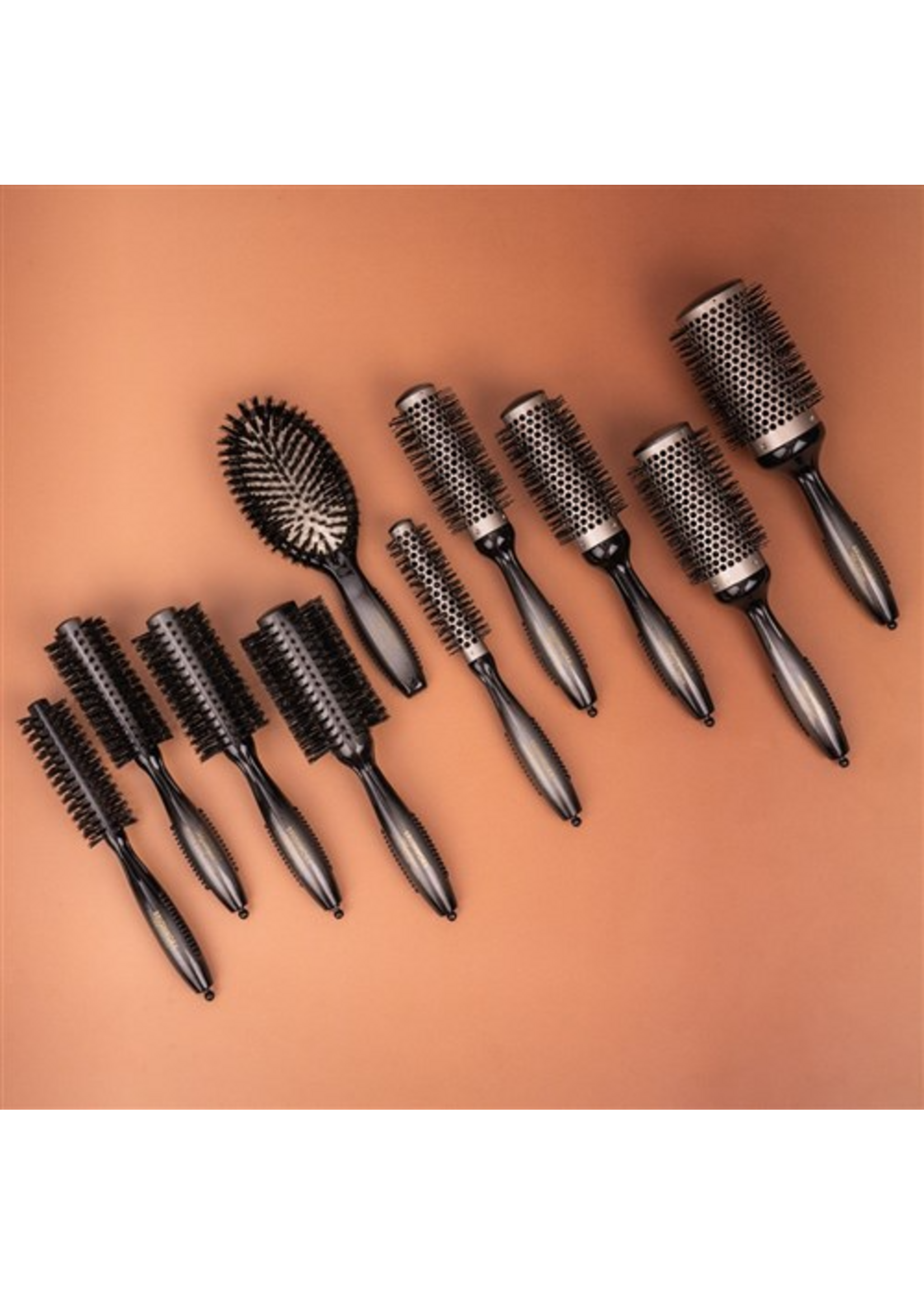Brushworx Brushworx Mystique Radial Brush Extra Small