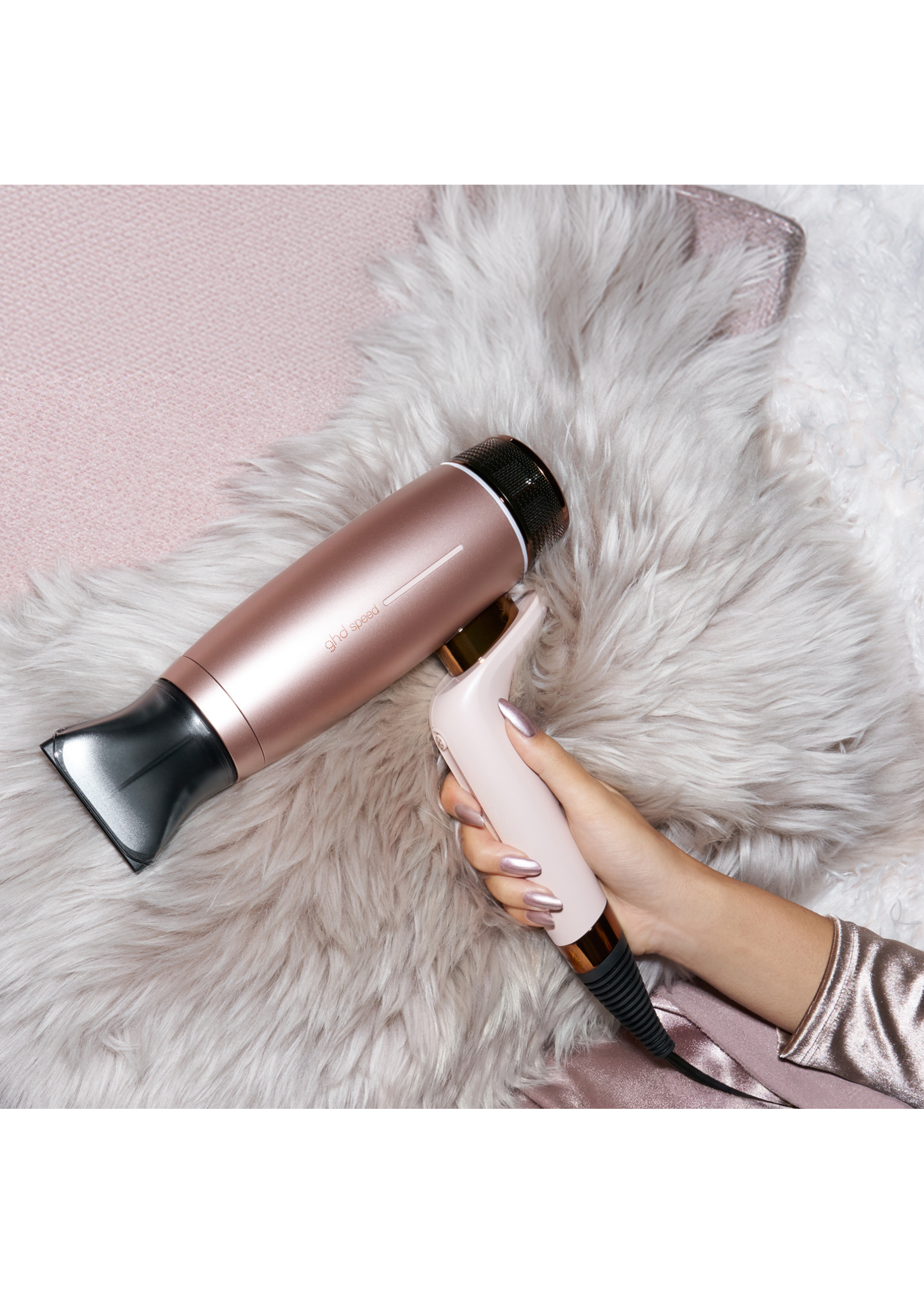 GHD GHD Xmas 2026 Cashmere Beige Speed Hairdryer Gift Set