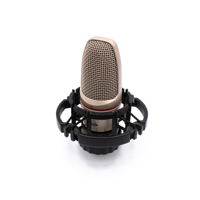 AKG C3000B Condenser Microphone w/Shockmount