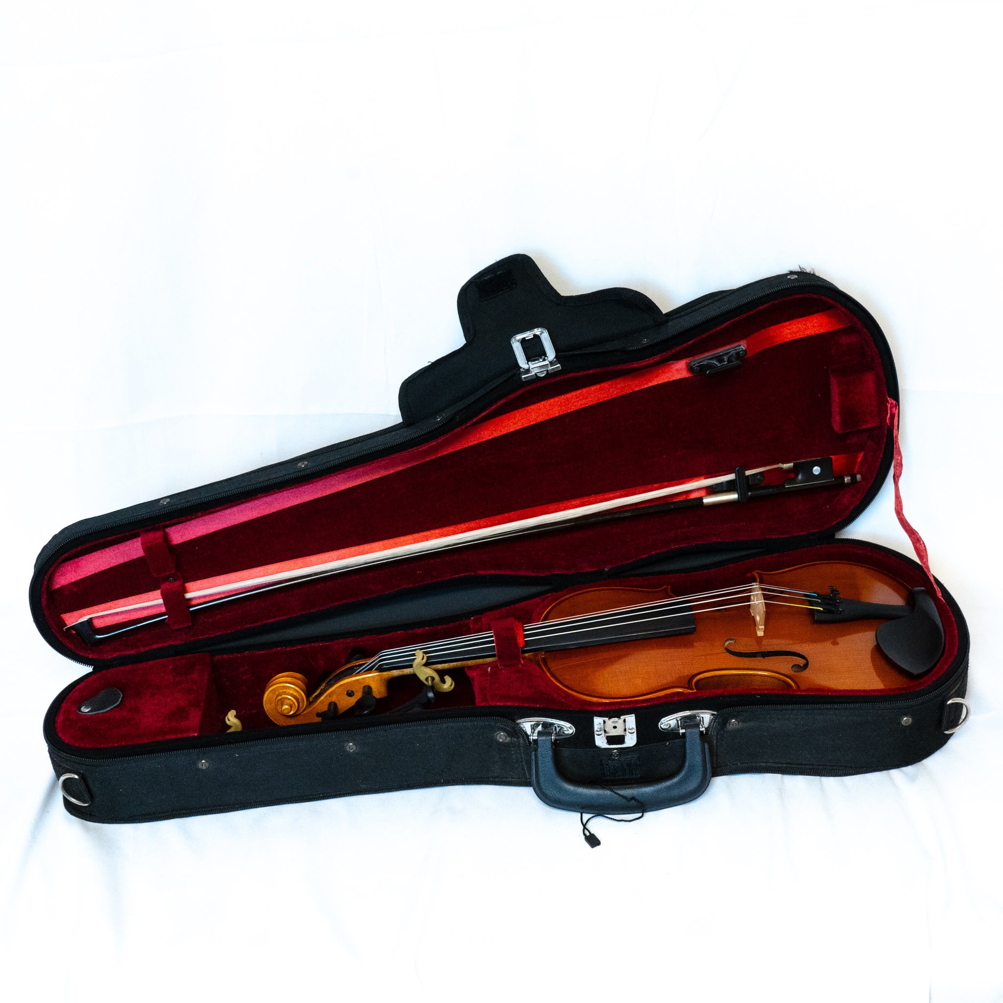 Eastman VL80 3/4 Size Violin Outfit