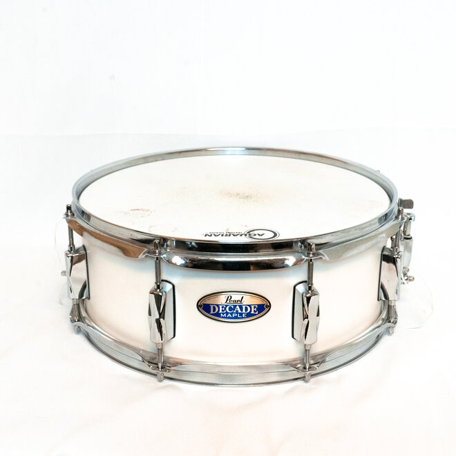 Pearl Decade Maple 14x5.5" Snare Drum, White Satin Pearl