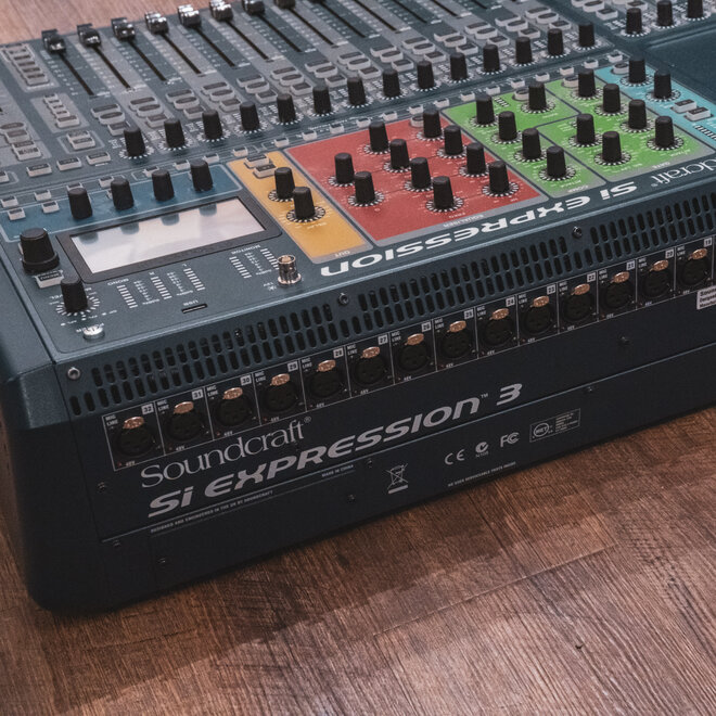 Soundcraft Si Expression 3 32-Channel Digital Mixer