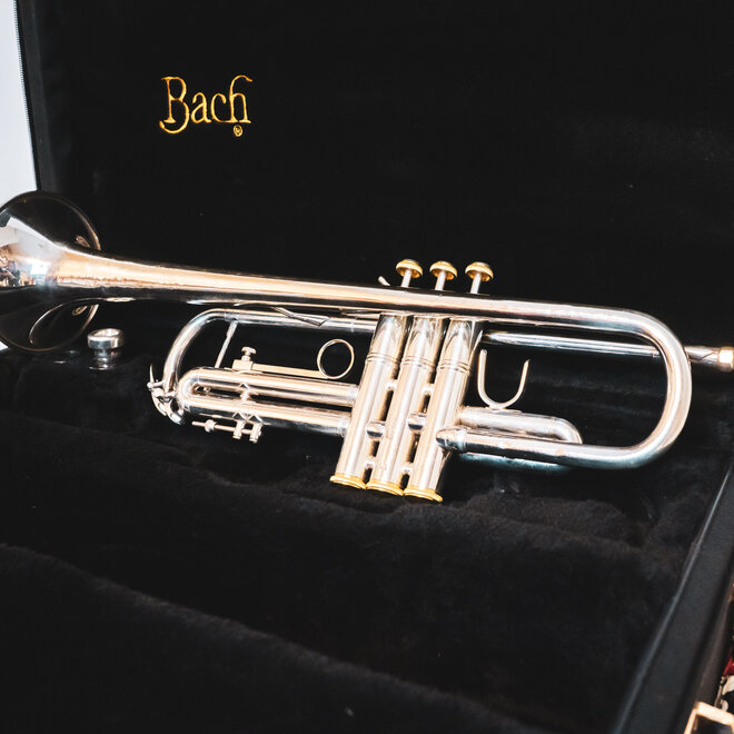 Bach Vincent Bach Soloist Silver Trumpet w/Case