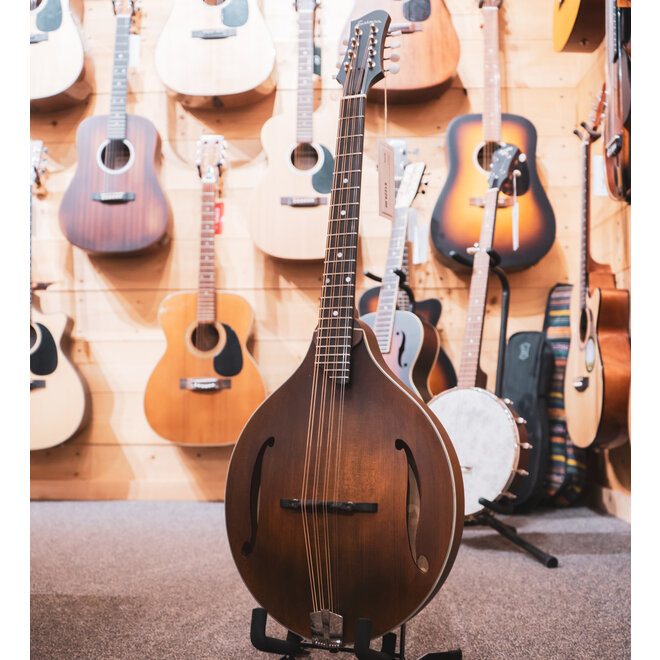 Eastman MDO305 A-Style Octave Mandolin w/S-Holes, Solid Spruce Top, Classic Satin Finish, w/Soft Case