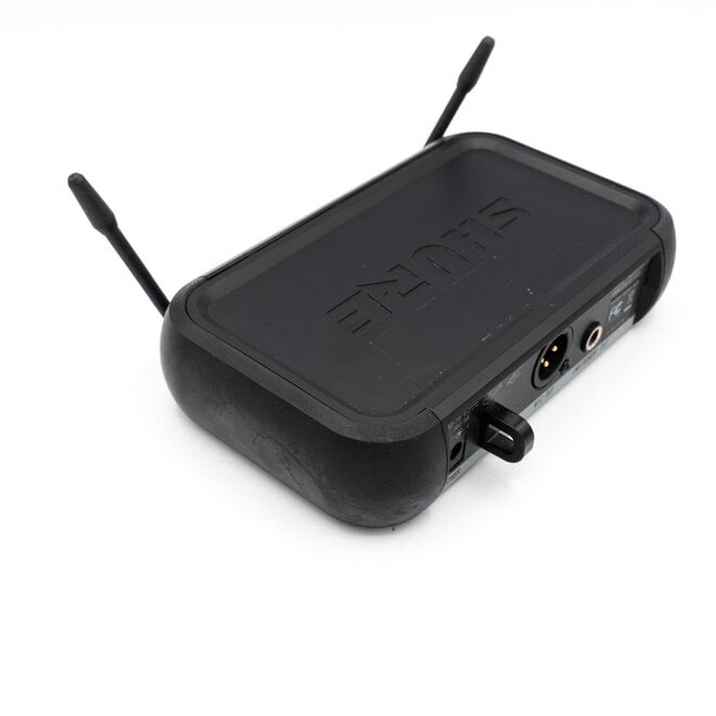 Shure PGXD4 Wireless Receiver, X8: 902-928MHz