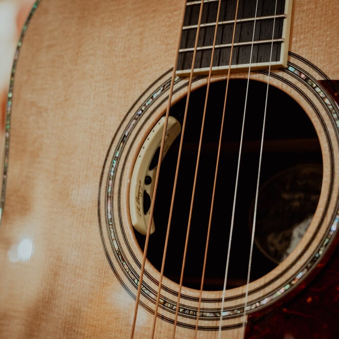 Collings D41 (D3) 42 Style Dreadnought Acoustic, 41 Style Purfling, MOM Inlay, Torch Headstock Inlay, LR Baggs Anthem w/Case