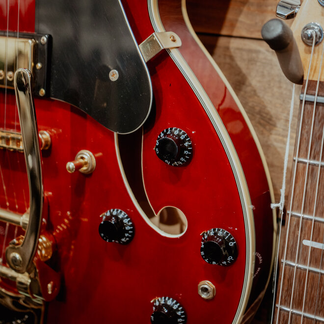 Prestige Musician Pro TR Semi-Hollow Electric Guitar Bigsby B7, Trans Red w/Case