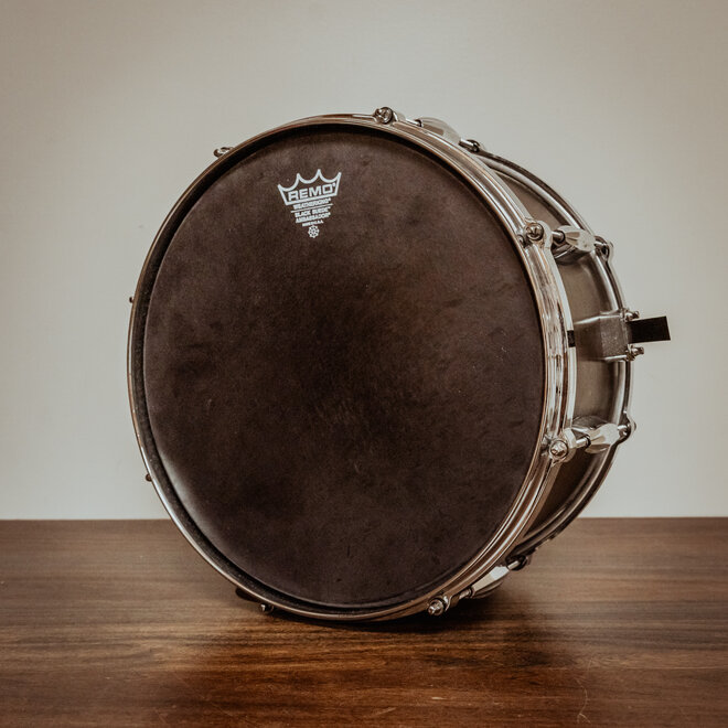 JB Drum Co Maple 13x7 Snare Drum, Satin Black w/Bag