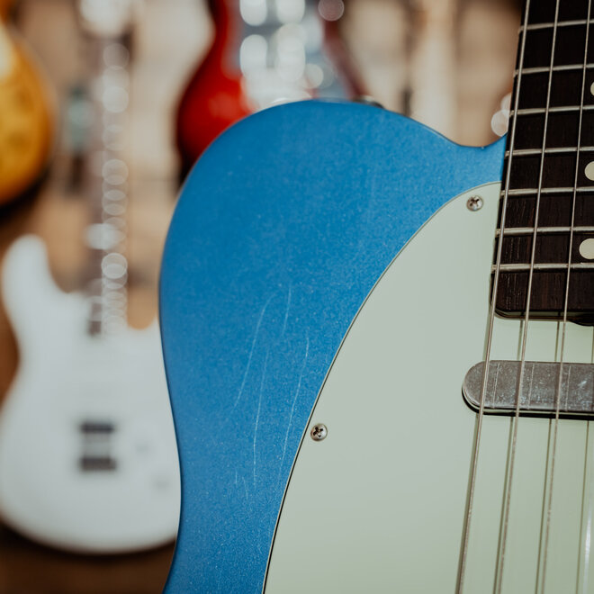 Fender Limited Edition Vintera II '60s Telecaster, Rosewood Fingerboard, Lake Placid Blue, w/Deluxe Gigbag