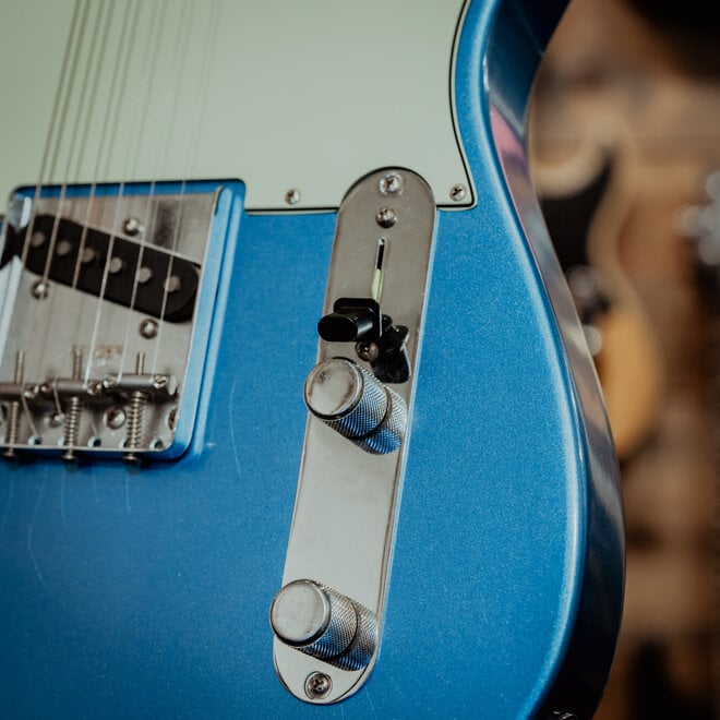 Fender Limited Edition Vintera II Road Worn '60s Telecaster, Rosewood Fingerboard, Lake Placid Blue, w/Deluxe Gigbag
