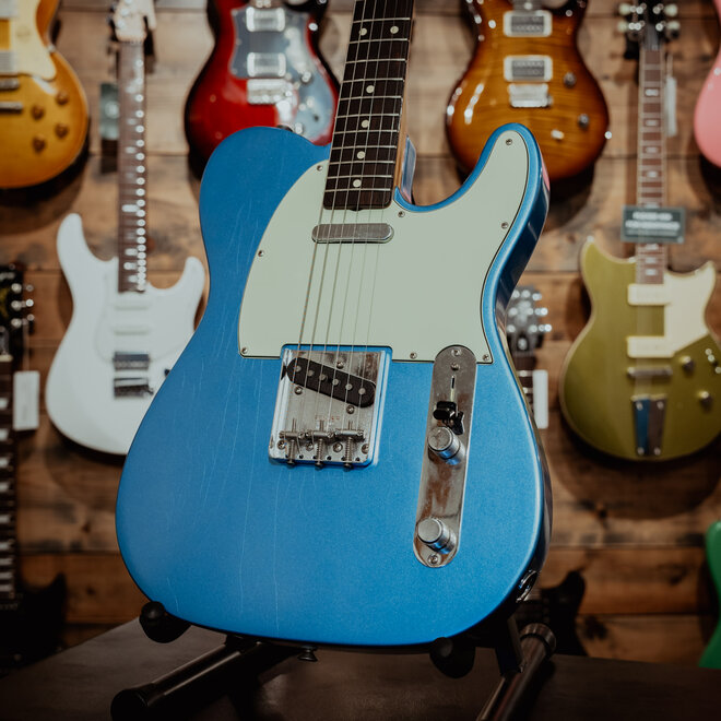 Fender Limited Edition Vintera II Road Worn '60s Telecaster, Rosewood Fingerboard, Lake Placid Blue, w/Deluxe Gigbag