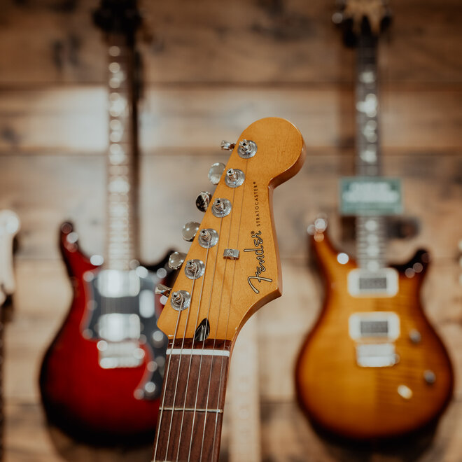 Fender 70th Anniversary Player Stratocaster, Rosewood Fingerboard, Nebula Noir, w/Deluxe Gigbag