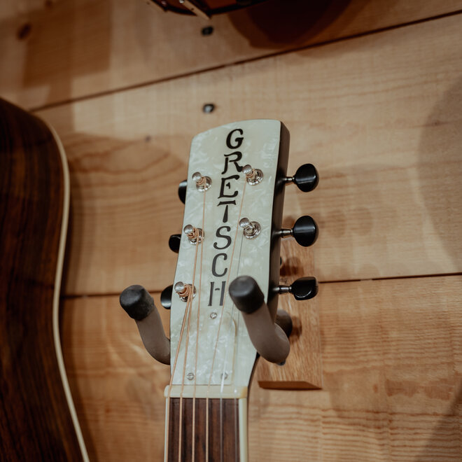 Gretsch G9220 Bobtail Round-Neck Acoustic-Electric Resonator w/Case