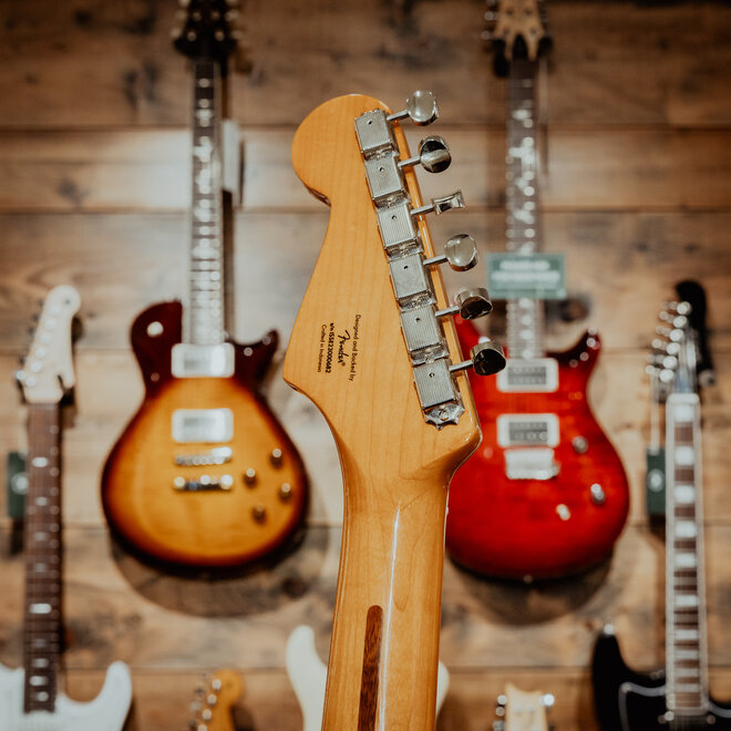 Squier Classic Vibe '50s Stratocaster, Maple Fingerboard, 2-Color Sunburst