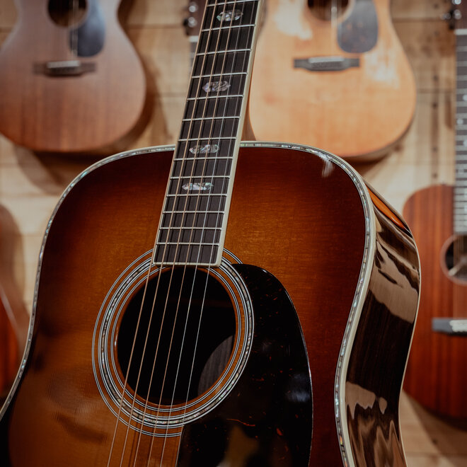 Martin D-41 Dreadnought Acoustic Guitar, Solid Spruce/Solid Rosewood, Ambertone Finish, w/Hardshell Case