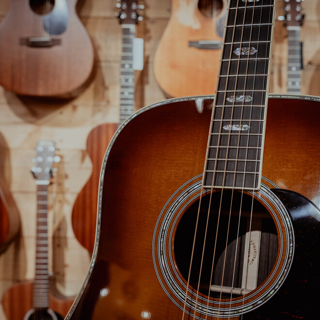 Martin D-41 Dreadnought Acoustic Guitar, Solid Spruce/Solid Rosewood, Ambertone Finish, w/Hardshell Case
