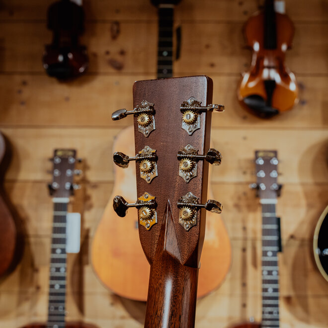 Martin D-28 Satin Dreadnought Acoustic Guitar, Spruce/Rosewood, w/Hardshell Case