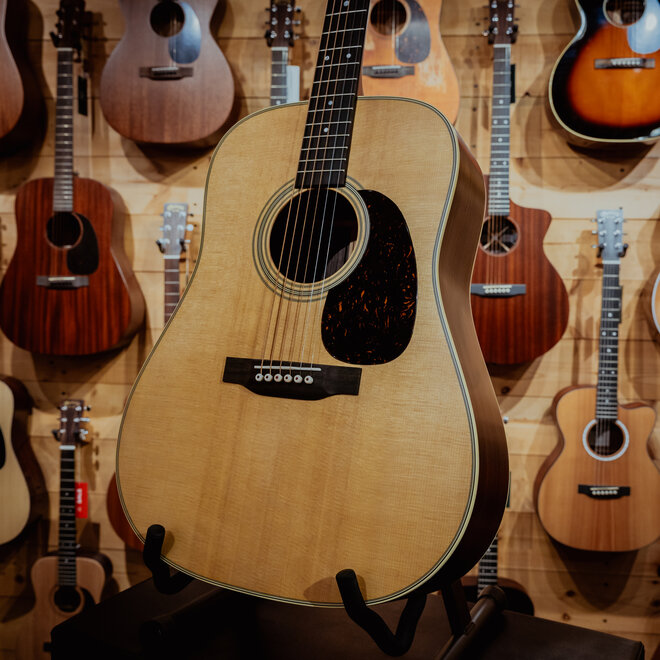 Martin D-28 Satin Dreadnought Acoustic Guitar, Spruce/Rosewood, w/Hardshell Case