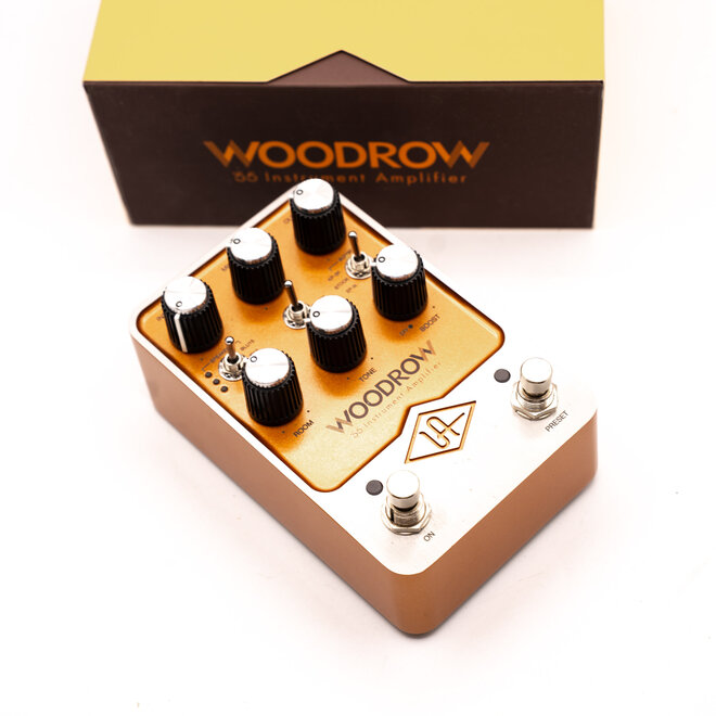 Universal Audio Woodrow '55 Instrument Amplifier Pedal