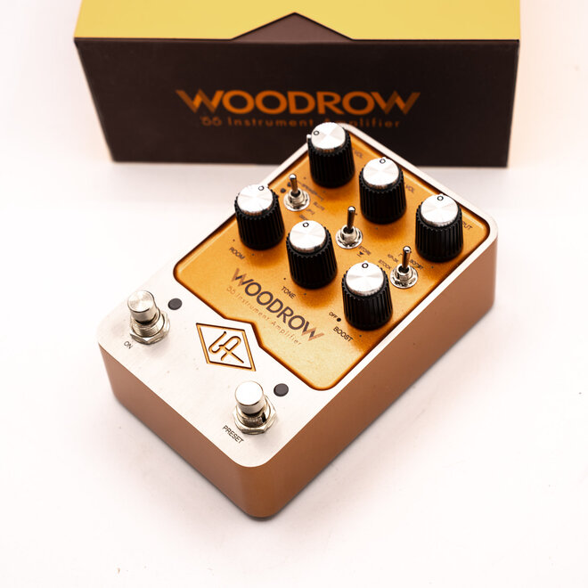 Universal Audio Woodrow '55 Instrument Amplifier Pedal