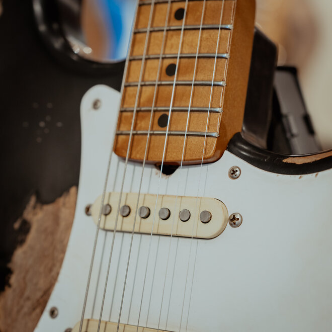 Fender JB Custom Road Worn '50s Stratocaster, Maple Fingerboard, Black