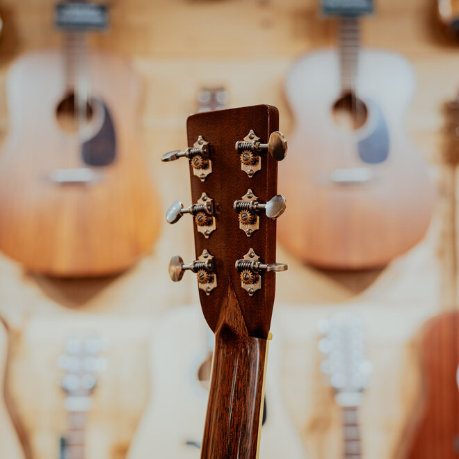 Martin 000-42EC Eric Clapton Signature 30th Anniversary Acoustic Guitar, Solid Spruce/Solid Guatemalan Rosewood, w/Hardshell Case