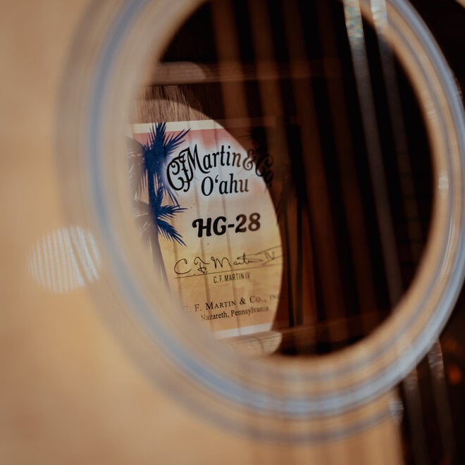 Martin O'ahu HG-28 Acoustic Guitar, Spruce/Koa, w/Gigbag