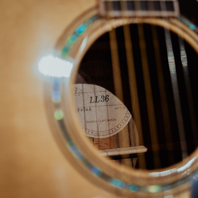 Yamaha LL36 ARE II Dreadnought Acoustic Guitar, Solid Engelmann Spruce/Solid Indian Rosewood, w/Hardshell Case