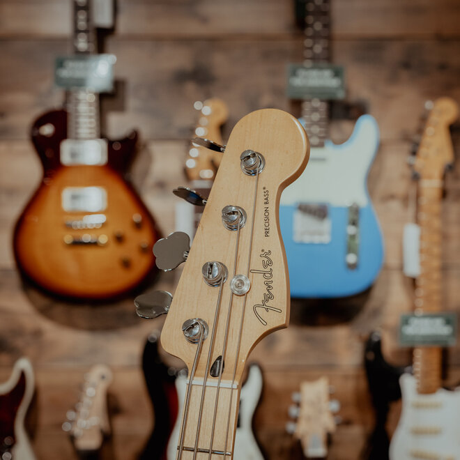 Fender JB Custom Precision Bass, Maple Fingerboard, Arctic White