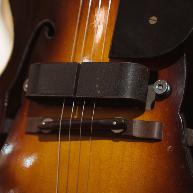 1935 Epiphone Electar Tenor Hollowbody Archtop Electric Guitar, Horseshoe Pickup w/Case