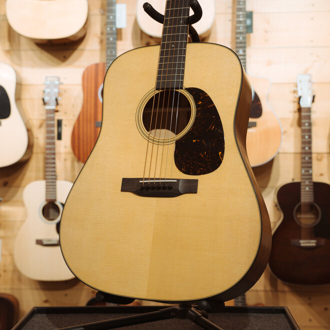 Martin D-18 Satin Dreadnought Acoustic Guitar, Spruce/Mahogany, w/Hardshell Case