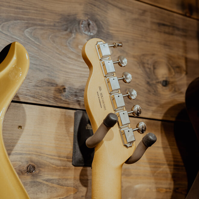 Fender Player II Telecaster Bigsby Electric, Butterscotch w/Tweed Case