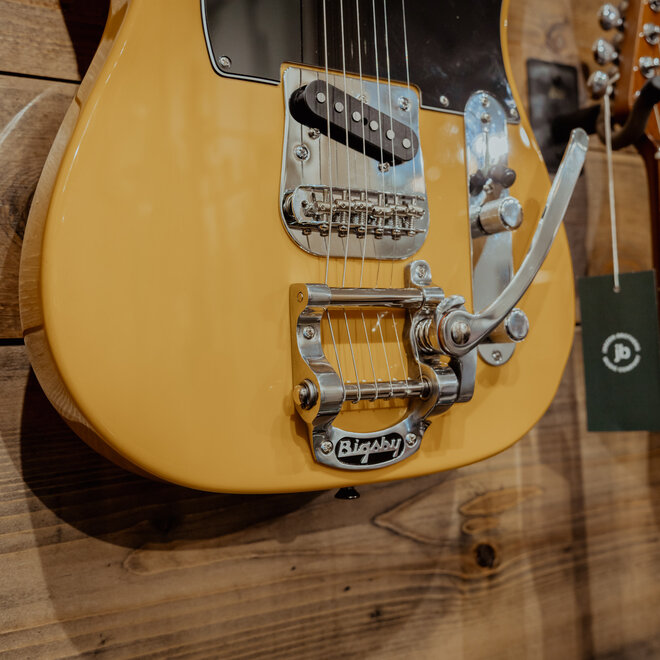 Fender Player II Telecaster Bigsby Electric, Butterscotch w/Tweed Case