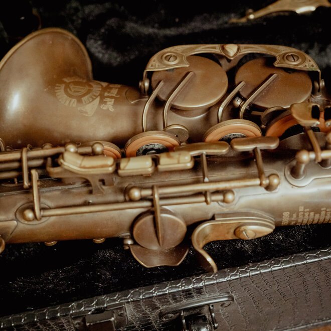 Cannonball Big Bell Stone Series Alto Saxophone, Aged Brass w/Case