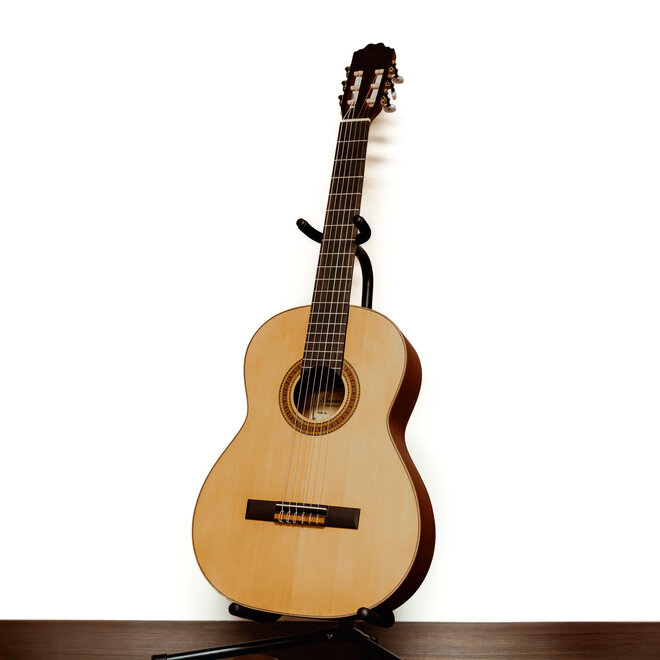 BeaverCreek Classical Guitar, Natural